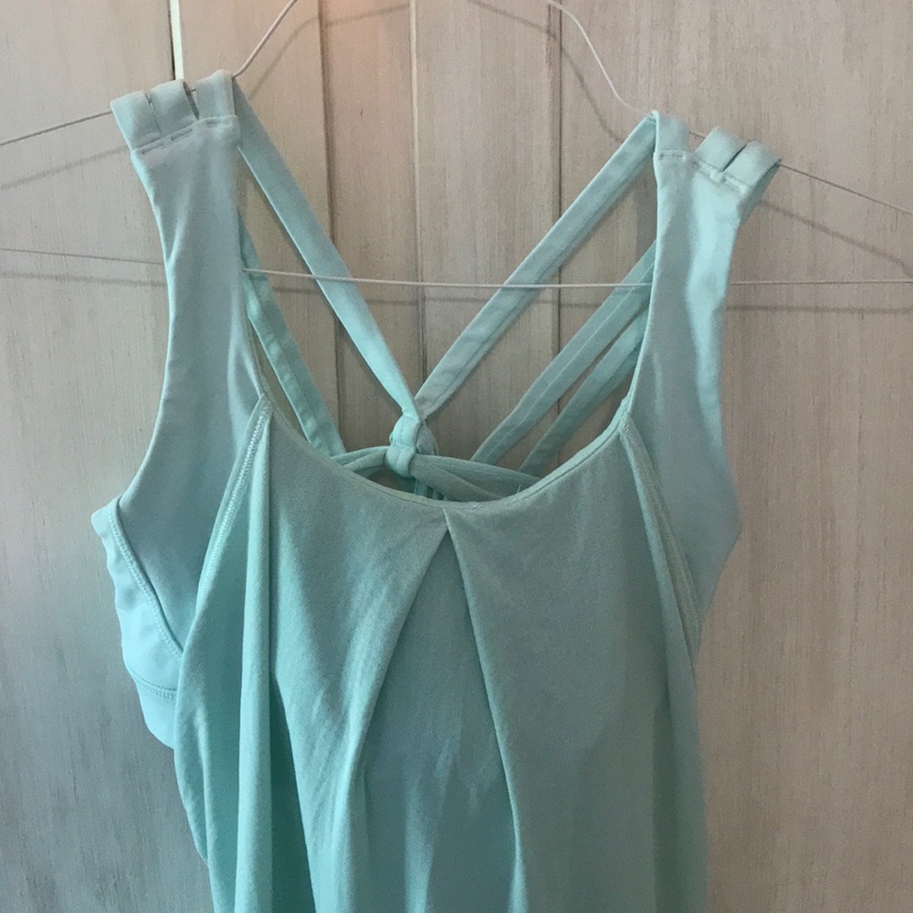 Lulu lemon tank - Picture 2 of 5